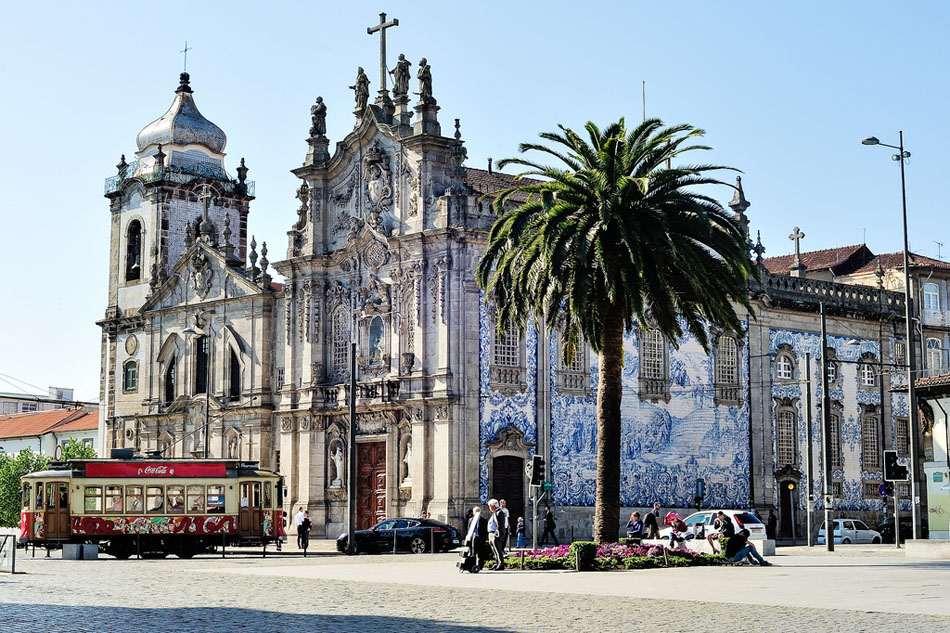 Igreja do Carmo Church & Igreja das Carmelitas Church, Porto