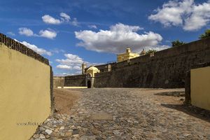 Santa Luzia Fortress and Army Museum