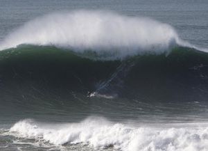 Surf Nazaré, Portugal